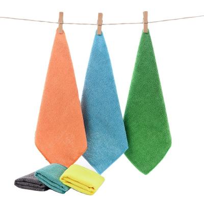 China Sustainable Kitchen Accessories Tools Hanging Microfiber Towel Dish Cleaning Cloth for sale