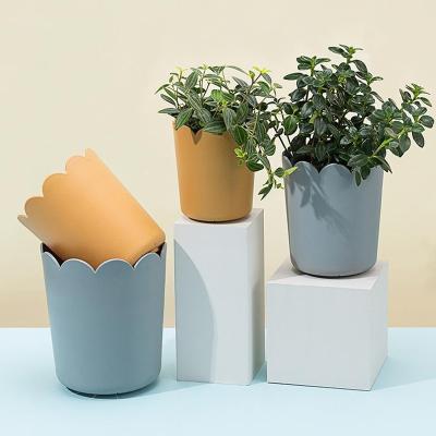 China Modern Nordic Simple Plastic Succulent Plant With Tray Flowerpot Gallon Garden Home Office Decor Planter for sale