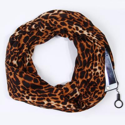 China Fashion New Style Fashion Hot Sale Colorful Amazon Leopard Zipper Pocket Scarf Women Infinity Scarf for sale