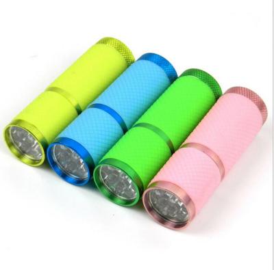 China Camping Customize White Light Promotion LED Torch Reflective Body Glow 9 LED Flashlights for sale