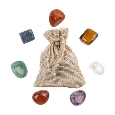 China Wholesale Europe Yoga Energy Healing 7 Chakra Crystal Gravel Meditation Tumbled Stone Tumbled Sets With Bag for sale