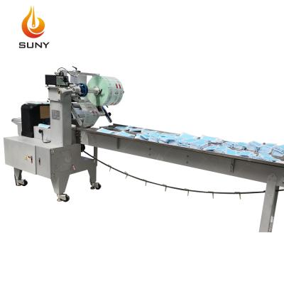 China Automatic Disposable Food Flow Packing Machine Mask Packing/kn95/n95 Mask Packing Machine for sale