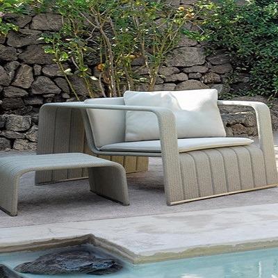 China Modern Popular Luxurious Black Wooden Color Stock Garden Customized Cushion Iron Frame Lounge Sets Outdoor Patio Deck Furniture Sofa for sale