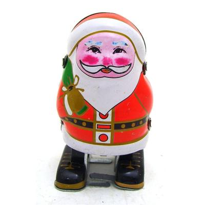 China Wholesale Creative Christamas Home Decoration Tin Christmas Gift Robot Toy for sale