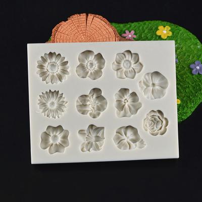 China Sustainable Silicone Fondant Chocolate Mold Flower Design Cake Decorating Tools Baking Non-Stick Kitchen Accessories for sale