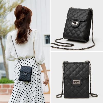 China Hot High Quality Fashion Women's Black PU Leather Chain Shoulder Sling Phone Bag Single Girls Small Cross - Body Sling Bag For Women Trendy for sale