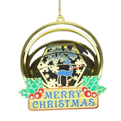 China Custom Creative Europe Christmas Snowflake Decor Gold Ornaments Metal Christmas Ornament Brass Etched Gold And Silver Decorations for sale