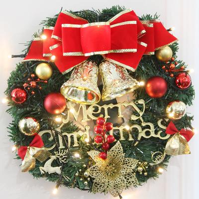 China New Design Artificial Christmas Decor 30cm Round Festive Garlands And Garlands Home Christmas Decoration for sale