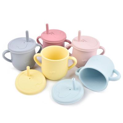 China 0-4Years Baby Drinking Water BPA Free Silicone Infant Kids Children Dual Use Safe Forming Straw Cup With Lid Handle for sale