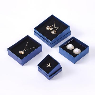 China Material Manufacturers Wholesale Recycled Lid And Gift Packing Low Carton Customized Size Color Logo Earrings Necklace Luxury Jewelry Box for sale