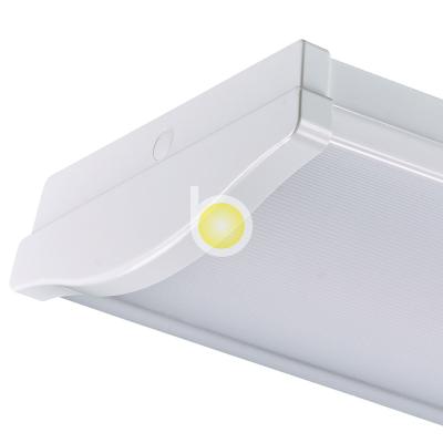 China Warehouse cUL Certified High Quality Outdoor Mounted LED Ceiling Light With High Efficacy 122lm/W for sale