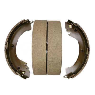 China Automotive Brake System It applies to Mitsubishi MPV mb858876 k6715 high end rear brake shoe for sale