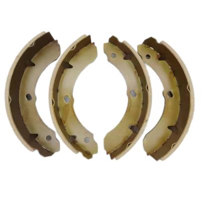 China NHR55 2800 automotive brake system brake shoe suitable for isuzu elf truck partsELF for sale