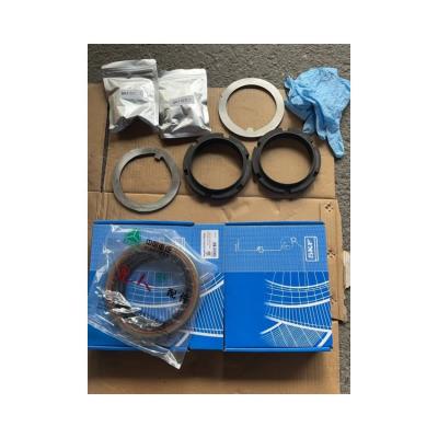 China Material padrão Kit de reparo de unidade de rolamento do centro das rodas traseiras para caminhão pesado HOWO T7H à venda