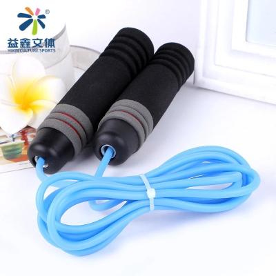 China Durable Professional Bearing Fitness Sports Speed ​​Heavy Weighted Jump Rope With Sponge Handle for sale