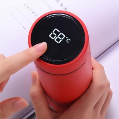 China Sustainable 500ml 750ml Smart LED Insulated Stainless Steel Double Wall Water Bottle Smart Desktop Bottle With Screen With Temperature Display for sale