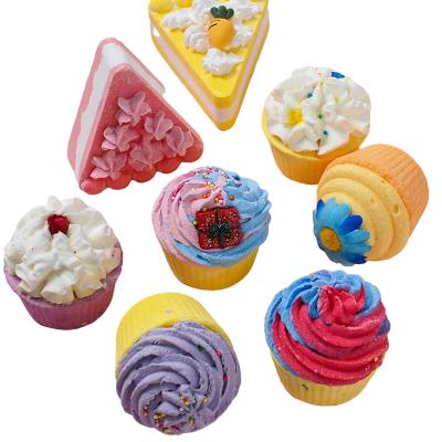 China Bath Cleaning Soap Guangzhou Wholesale Customize Cake Bubble Bath Colorful Gift Set SPA Vegan Bubbly Natural Handmade Cupcake Kids Cute Bath Bombs for sale