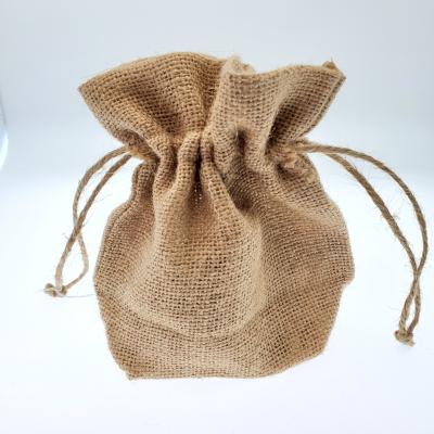 China New Nature Color Biodegradable Funny Gift Packaging Eco-Friendly Jute Gift Pouch Drawstring Bag W/Bottom for sale