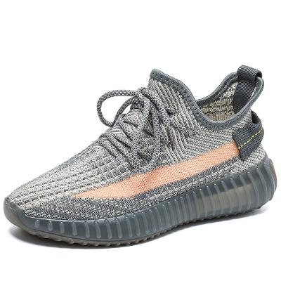 China Custom Original Yeezy Sneakers 2022 New Breathable Comfort Design Shoes Sports Running Shoes For Women Men for sale