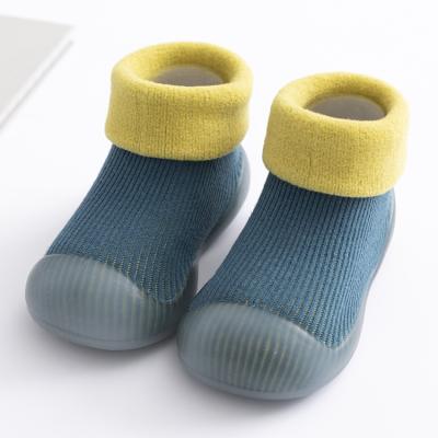 China Baby First Winter Snow Walkers Walkers Kids Toddler Thermal Unisex Sock Shoes Baby Soft Rubber Sole Anti-Skid Booties for sale