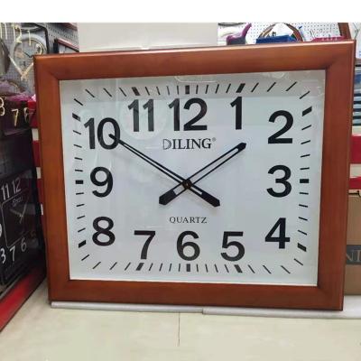 China Aunique Style Vintage Silent Vintage Japanese Wooden Wall Clock Simple Hanging Wooden Frame Oversize Antique High Quality Custom Made 1 Meter Large for sale