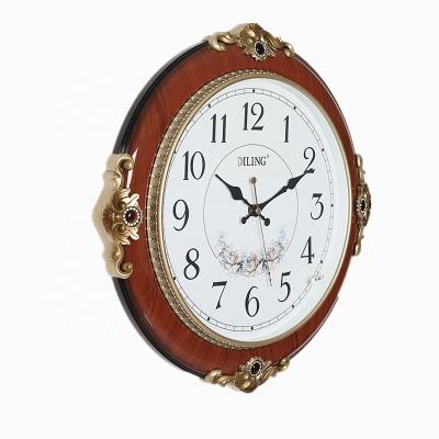 China High-quality antique style manufacturers directly sell the clock European-style round diamond creative home decoration retro wall clock for sale