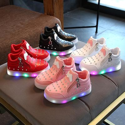 China Breathable Cartoon KIS Baby LED Light Up Infant Luminous Children's Themed LED Shoe Unisex Unisex Shoes For Kid Girl With Light for sale