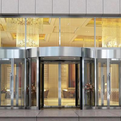 中国 Safe And Easy Access Control Commercial 2/3/4 Wings Crystal Glass Manual Automatic  Revolving Door 販売のため