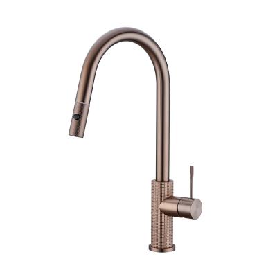 China Pull Out Spray 2022 1 Hole Solid Brass Deck Mounted Kitchen Faucet Single Handle Knurled 2 Function Rose Gold Kitchen Faucet With Sprayer for sale