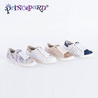 China Leisure Factory Price Fashion Trend Children's Shoes 4 Colors Sneaker for sale