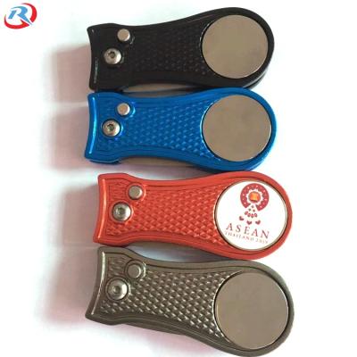 China Wholesale Custom High Quality Golf Event 2022 New Design Metal Golf Digging Repair Tool With Golf Ball Mark for sale