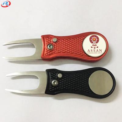 China Wholesale custom logo metal golf golf event collapsible tool/repair tool clod golf accessories for sale