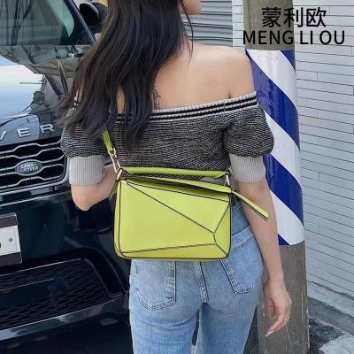 China Factory Wholesale Cowhide Handmade Pillow Bag Full Waterproof PUZZLE Geometric One Shoulder Handbag For Women for sale