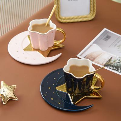 China Viable Custom Nordic Luxury Desktop Moon Souvenir Supplier Creative Ceramic Mug Coffee Mug With Spoon for sale