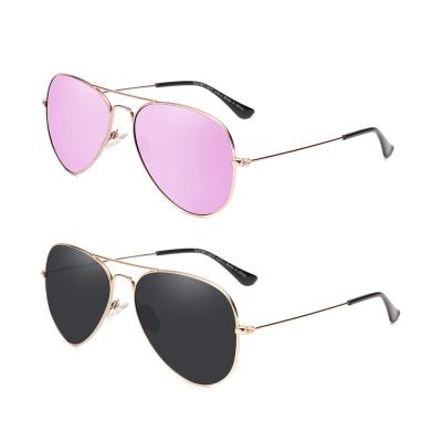 China Large Frame Vintage 70s Metal Frame Pilot Shades Polarized Sunglasses For Women Men for sale