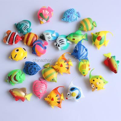 China Viable Aquarium Fish Artificial Decorative Floating Plastic Toy for sale