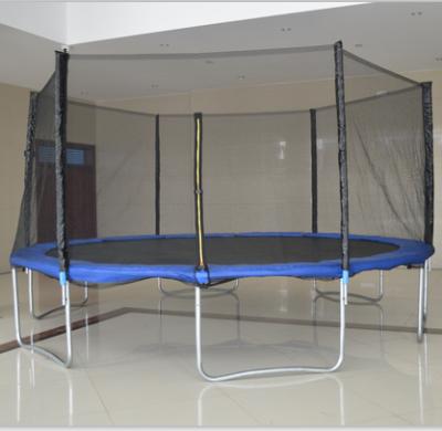 China With Protective Net 15ft Outdoor Garden Trampoline With Enclosures for sale