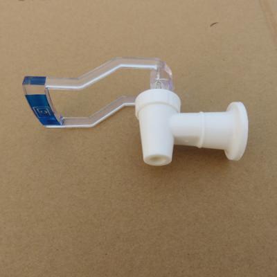 China Eco - Friendly Easy To Press Push Button Plastic Drinking Water Faucets for sale