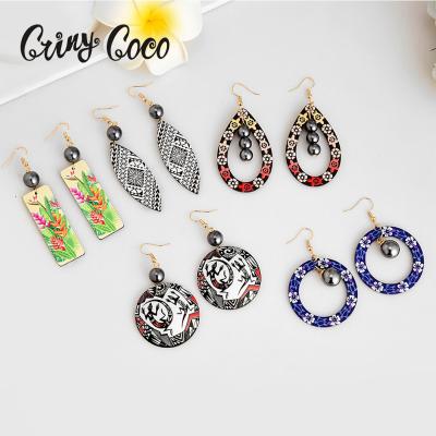 China Wholesale Hawaiian Anillos Acrylic Pearl Plumeria Guam Earrings Cocos Cring Tonga Polynesian Hawaiian Earrings for sale