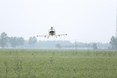 China Helicópteros de pulverização da colheita/zangões de pulverização agrícolas com semi modo do voo do controle à venda