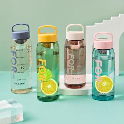 China 50 Oz 700ml Water Bottle Plastic Flower Tea Personalized Plastic Water Bottles In Bulk With Printing Logo For Sports Offices Homes for sale