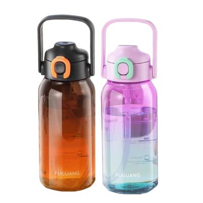 China 700m 1000ml Plastic Water Bottle Large Capacity Portable Outdoor Sports Gradient Color Water Bottle Environmental Protection And Health for sale