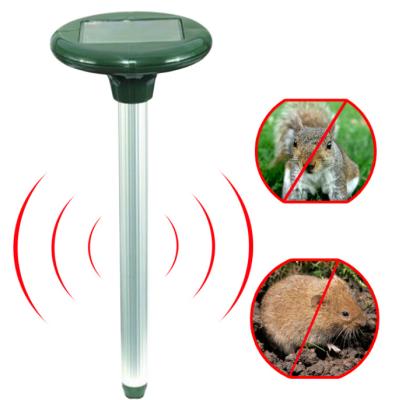 China Garden Top Selling Waterproof Ultrasonic Mole Sonic Solar Powered Animal Repellent for sale