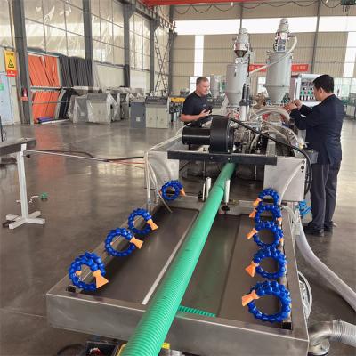 China HDPE / UPVC Wellrohrherstellung Maschine Doppelwand flexiblen Kunststoffrohr Extruder zu verkaufen