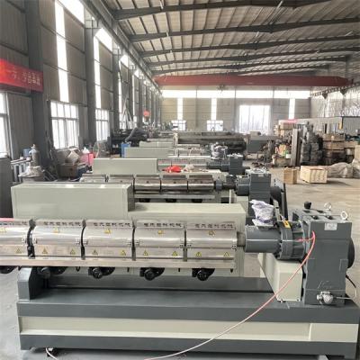 China HDPE-Rohr Extrusionsmaschine Hersteller Extrusionslinie 1 Jahr Garantie zu verkaufen