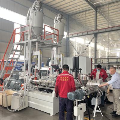 China Máquina de extrusión de tuberías de agua y gas Máquina de extrusión de plástico Línea de producción de tuberías de PE en venta