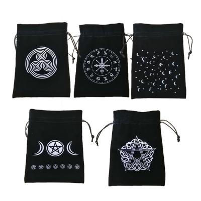 China Tarot Card Protect Thick Velvet 13x18cm Drawstring Tarot Storage Bag Black Purple Tarot Card Bags for sale