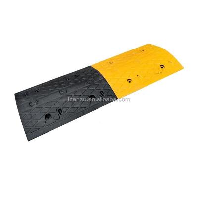 China Hot Sale 1000*350*70Mm Automobile Parking Road Road Brake Rubber Durable Speed ​​Bump for sale