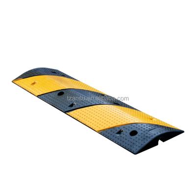 China Durable High Hardness Black Yellow Cable Box Speed ​​Bump Cable Protector for sale