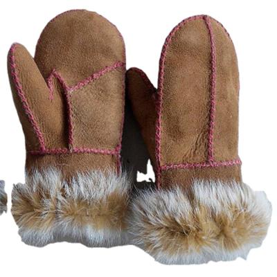 China Breathable and Comfortable Fashionable Short Plush Lined Real Sheepskin Women's Leather Gloves for sale